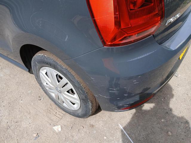 2014 VOLKSWAGEN POLO S