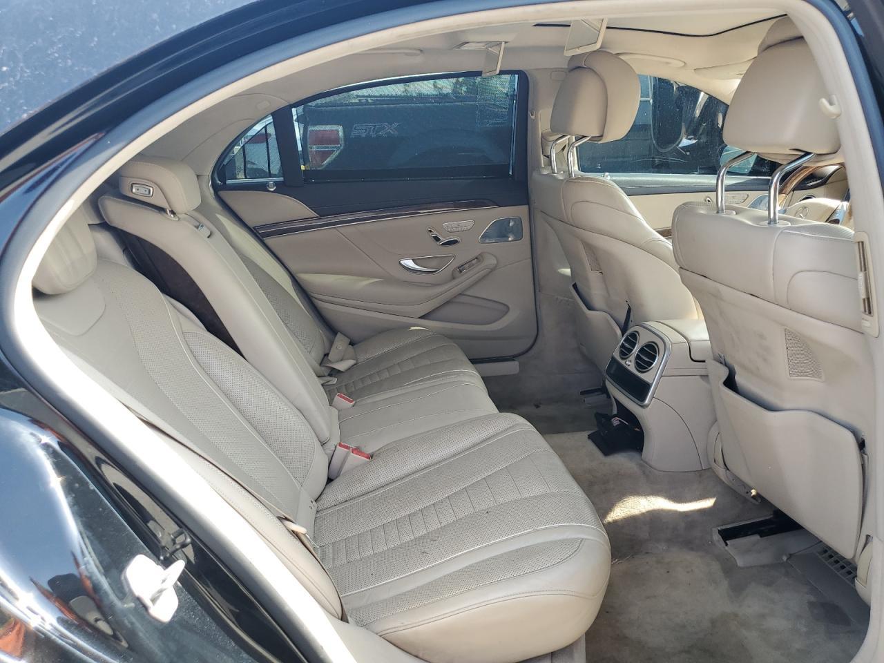 2015 Mercedes-Benz S 550 VIN: WDDUG8CB4FA155054 Lot: 64996395
