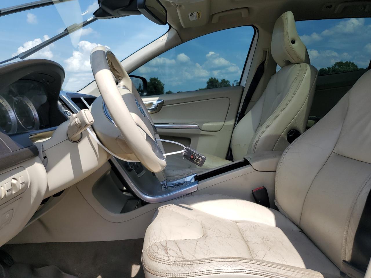 2012 Volvo Xc60 3.2 VIN: YV4952DL0C2319011 Lot: 64731785