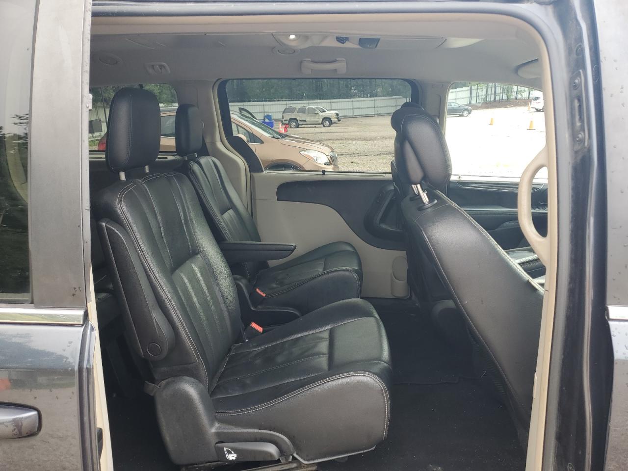 2014 Chrysler Town & Country Touring VIN: 2C4RC1BG6ER364256 Lot: 64415875