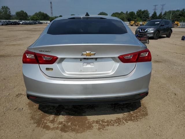  CHEVROLET MALIBU 2017 Srebrny