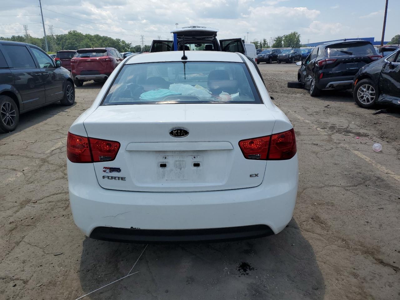 2010 Kia Forte Ex VIN: KNAFU4A24A5880935 Lot: 62668865