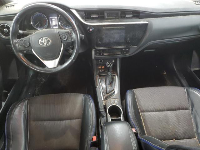  TOYOTA COROLLA 2018 Czerwony