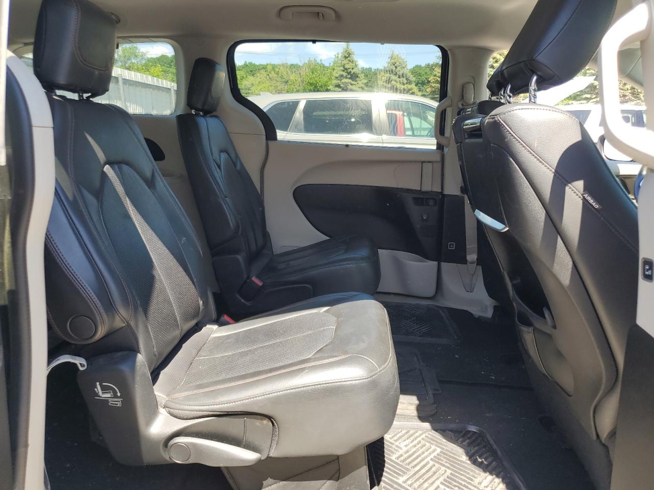 2017 Chrysler Pacifica Touring L Plus VIN: 2C4RC1EG3HR538266 Lot: 65400545