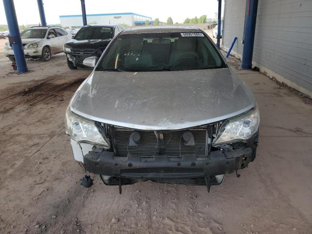  TOYOTA CAMRY 2014 Серебристый
