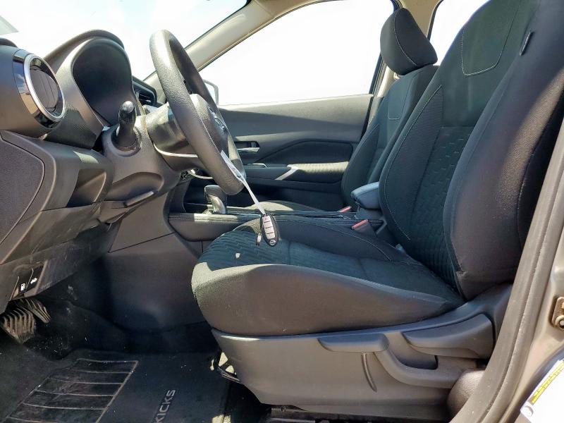  NISSAN KICKS 2021 Серый