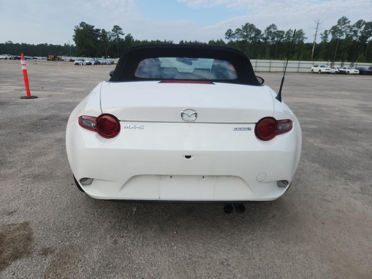 2021 Mazda Mx-5 Miata Sport VIN: JM1NDAB71M0453592 Lot: 64432645
