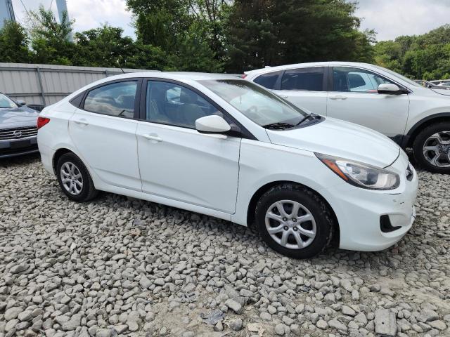  HYUNDAI ACCENT 2013 Biały