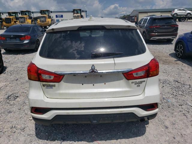  MITSUBISHI OUTLANDER 2019 Biały