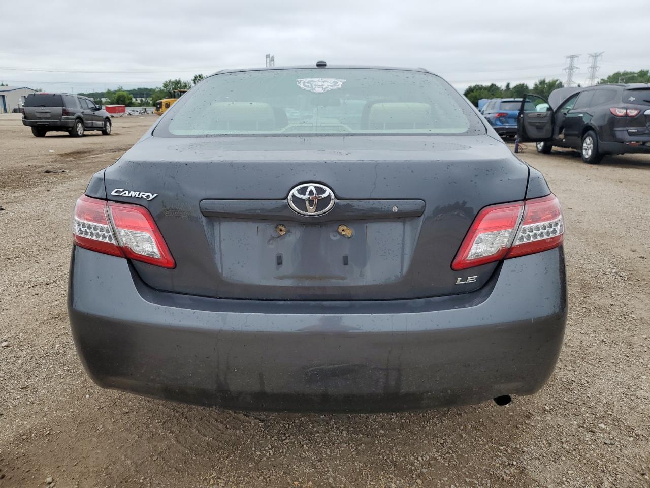 2010 Toyota Camry Base VIN: 4T1BF3EK3AU024091 Lot: 65147155