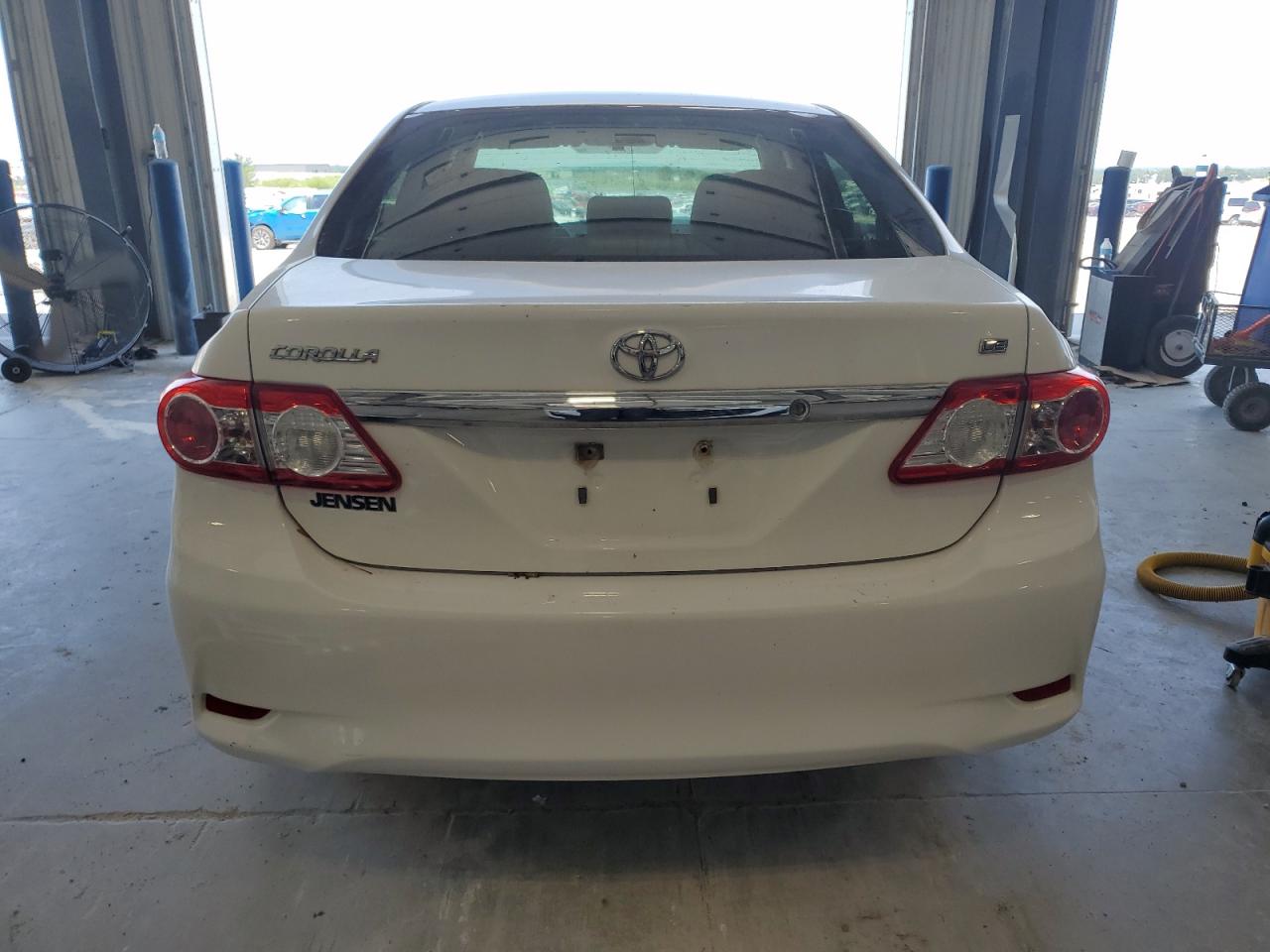 2011 Toyota Corolla Base VIN: JTDBU4EE8B9141955 Lot: 64772065