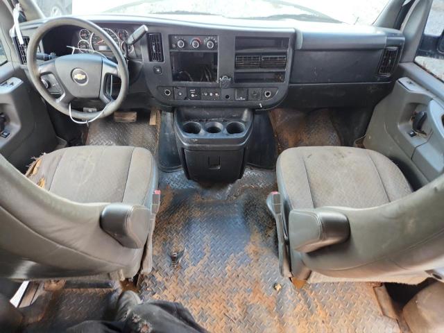  CHEVROLET EXPRESS 2015 Biały