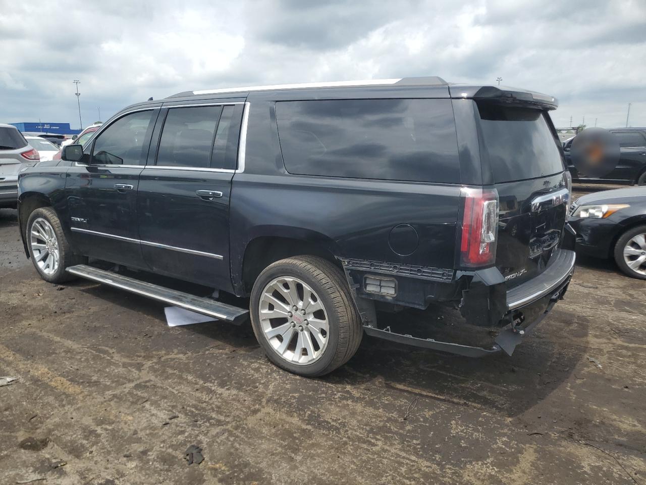 1gks2hkj7hr228712 1GKS2HKJ7HR228712 2017 GMC Yukon Xl Denali