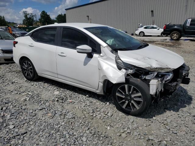  NISSAN VERSA 2021 Белы