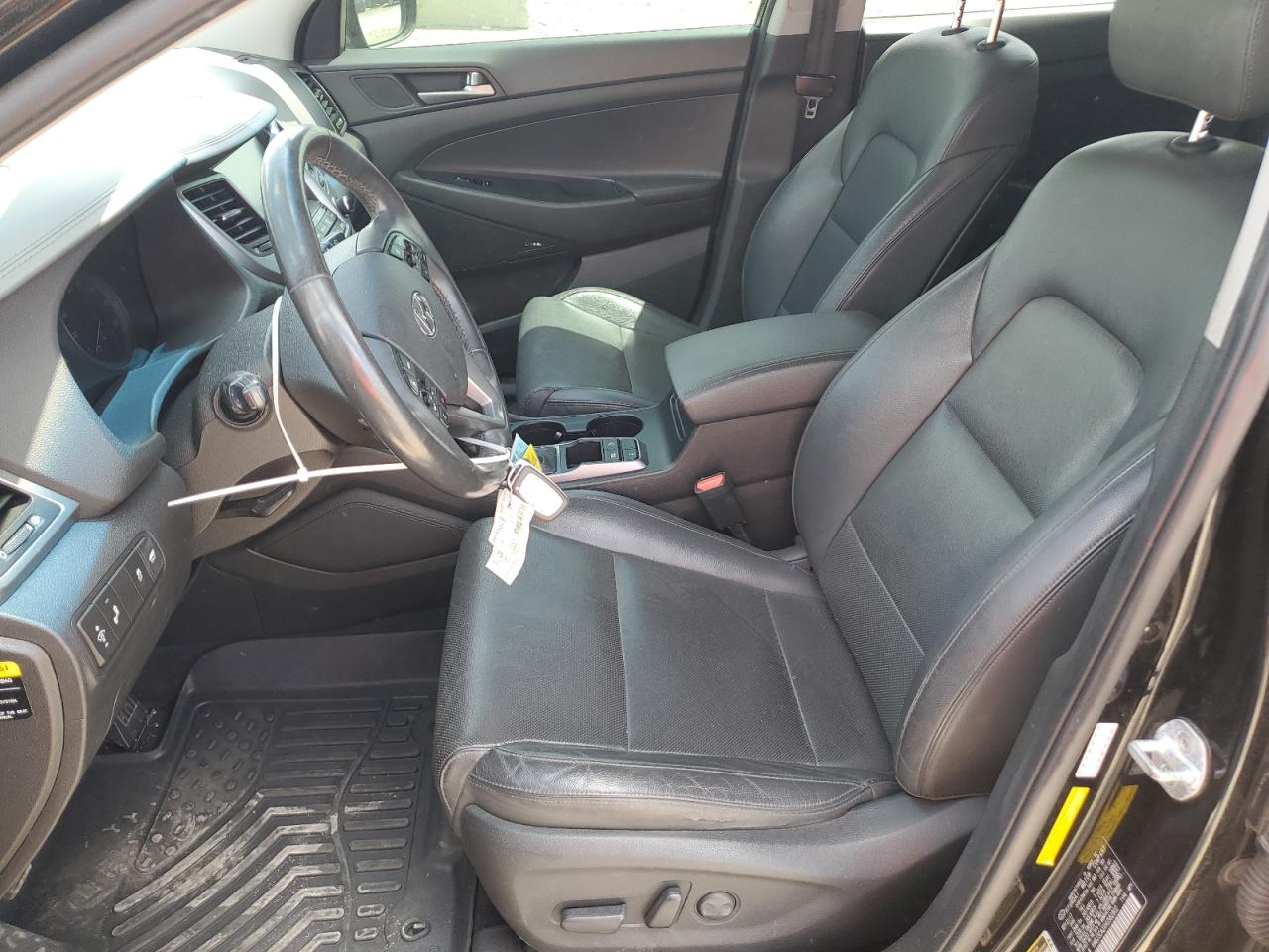 KM8J3CA2XHU582802 2017 Hyundai Tucson Limited