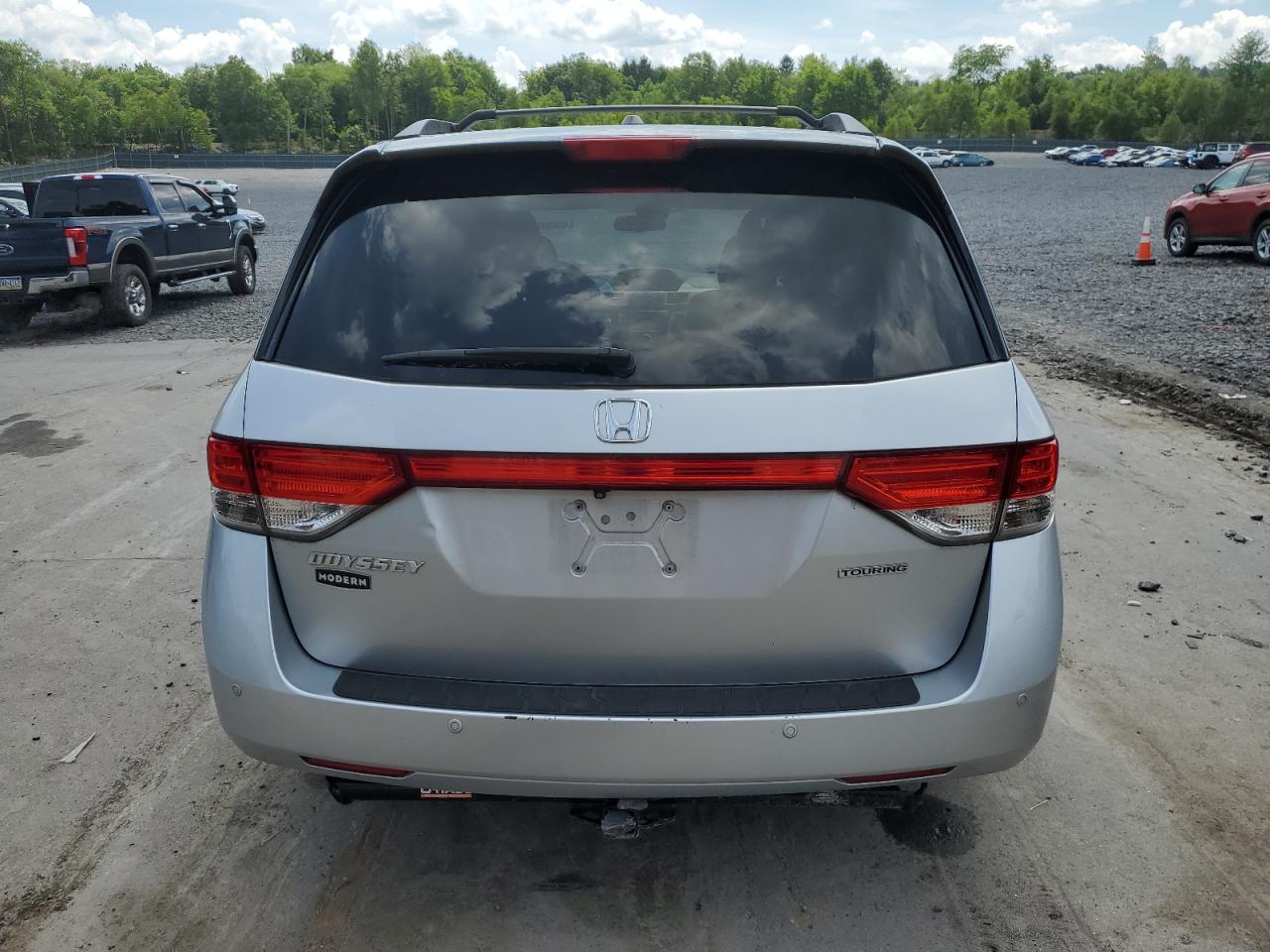 2015 Honda Odyssey Touring VIN: 5FNRL5H99FB019221 Lot: 64569155