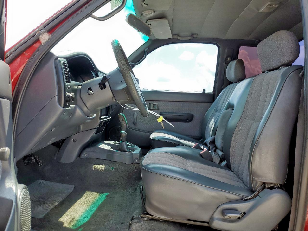 1997 Toyota Tacoma Xtracab VIN: 4TAWN72N2VZ287594 Lot: 63822745