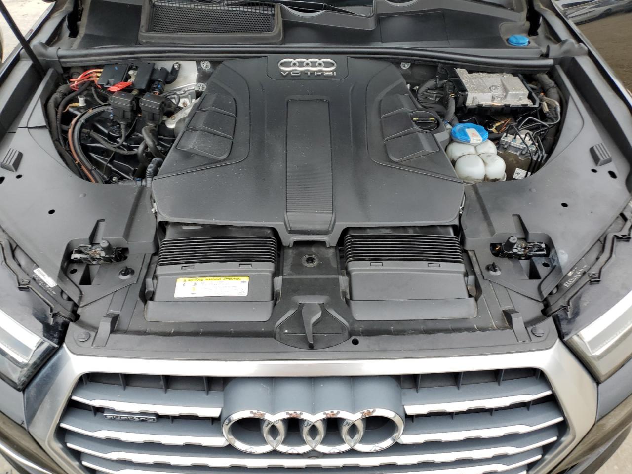 2017 Audi Q7 Premium Plus VIN: WA1LAAF78HD033413 Lot: 65965835