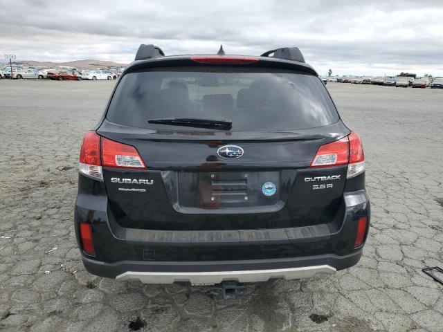  SUBARU OUTBACK 2013 Black