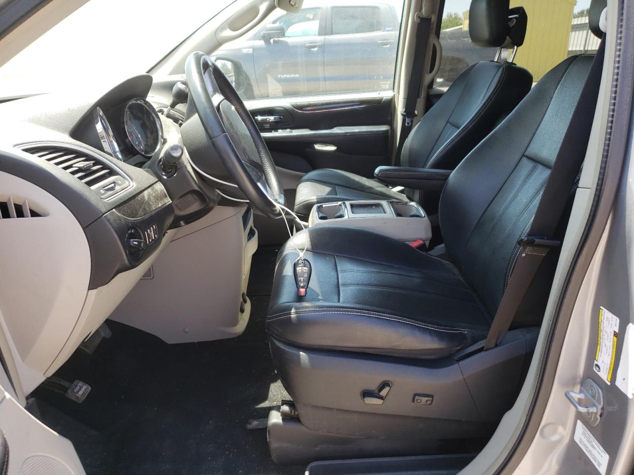 2013 Chrysler Town & Country Touring VIN: 2C4RC1BG1DR722152 Lot: 64641165