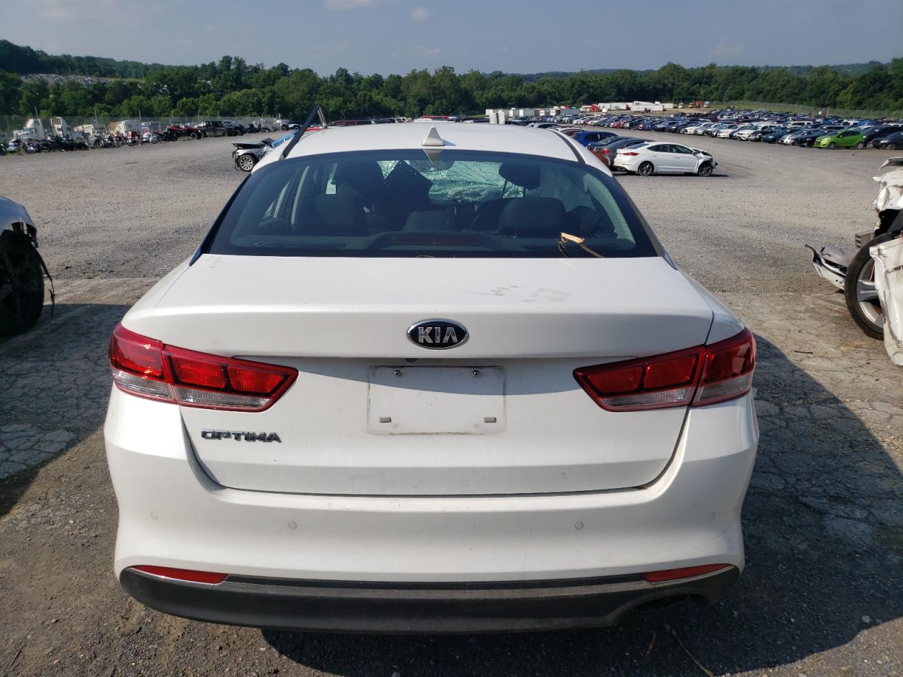 2018 Kia Optima Lx VIN: 5XXGT4L35JG262664 Lot: 64099745