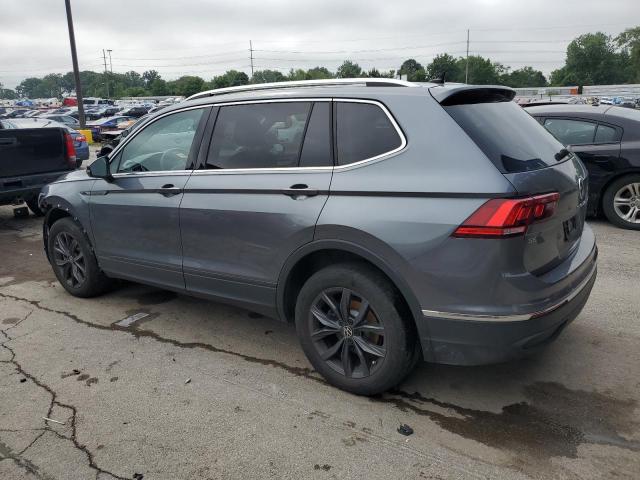  VOLKSWAGEN TIGUAN 2022 Серый