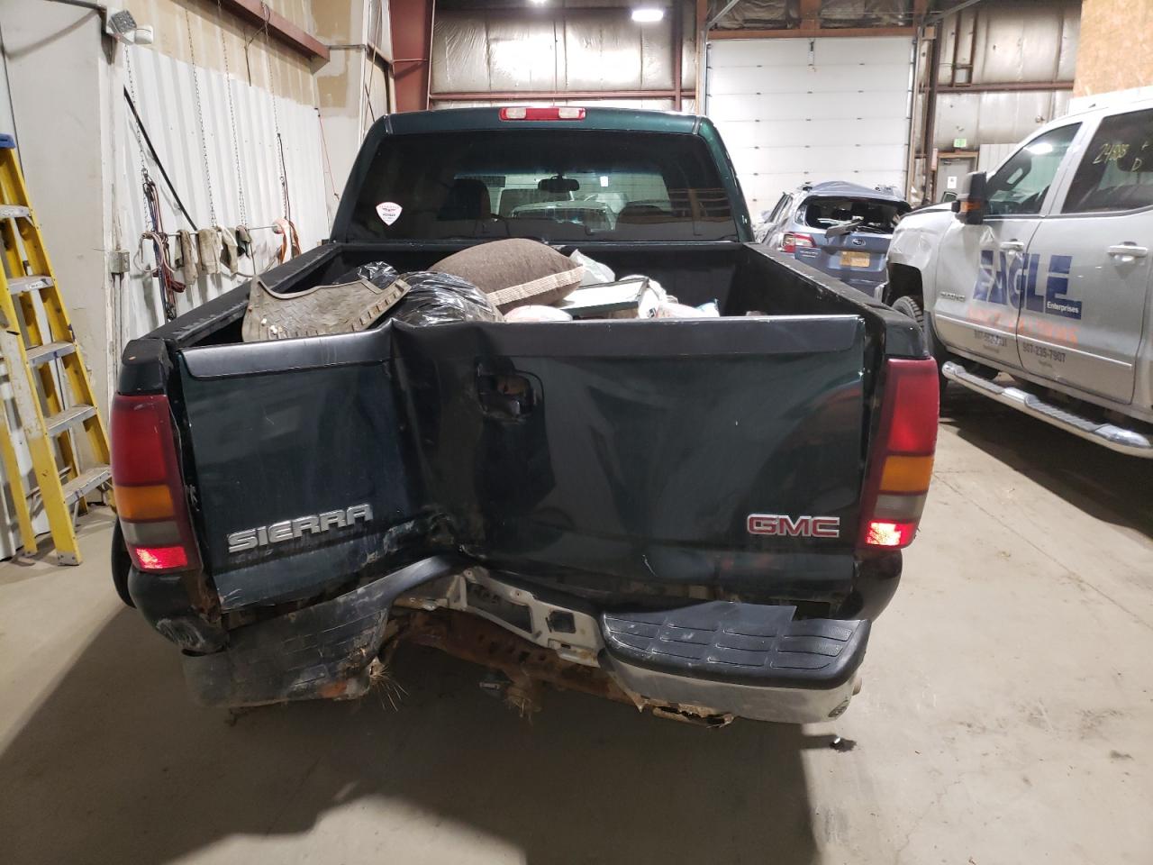 2003 GMC Sierra K1500 Heavy Duty VIN: 1GTGK13U23F258177 Lot: 62964115