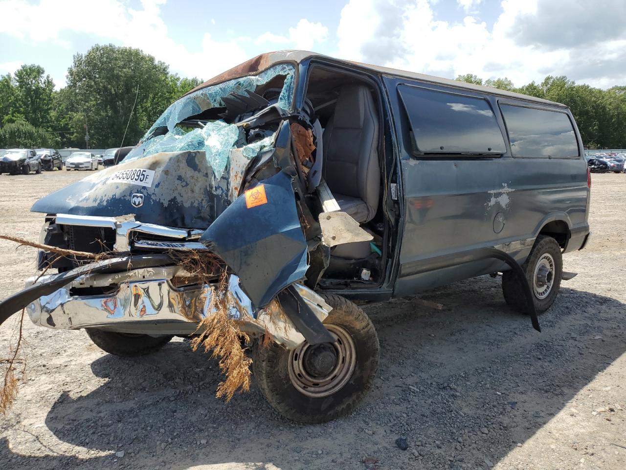 2B4JB25Y3XK522152 DODGE B SERIES Photo 1