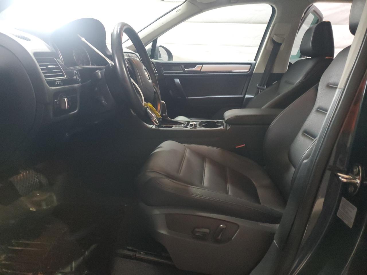 2012 Volkswagen Touareg V6 VIN: WVGEF9BP4CD006475 Lot: 64091175