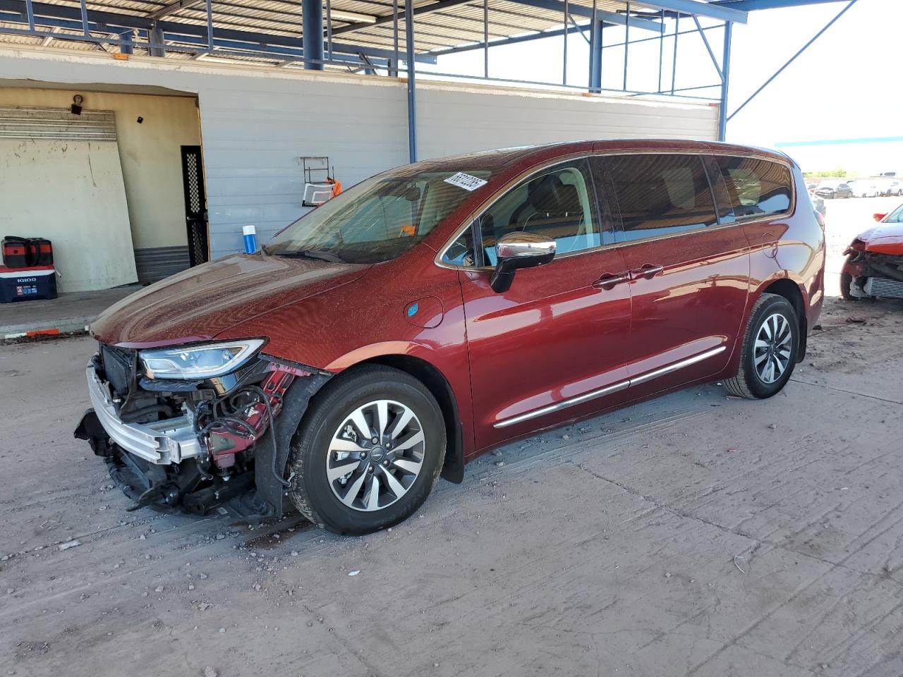 Sale history of 2023 Chrysler Pacifica, VIN: 2C4RC1S73PR592752 COPART