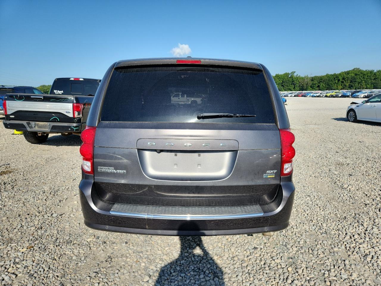 2016 Dodge Grand Caravan Sxt VIN: 2C4RDGCG5GR338992 Lot: 65217905