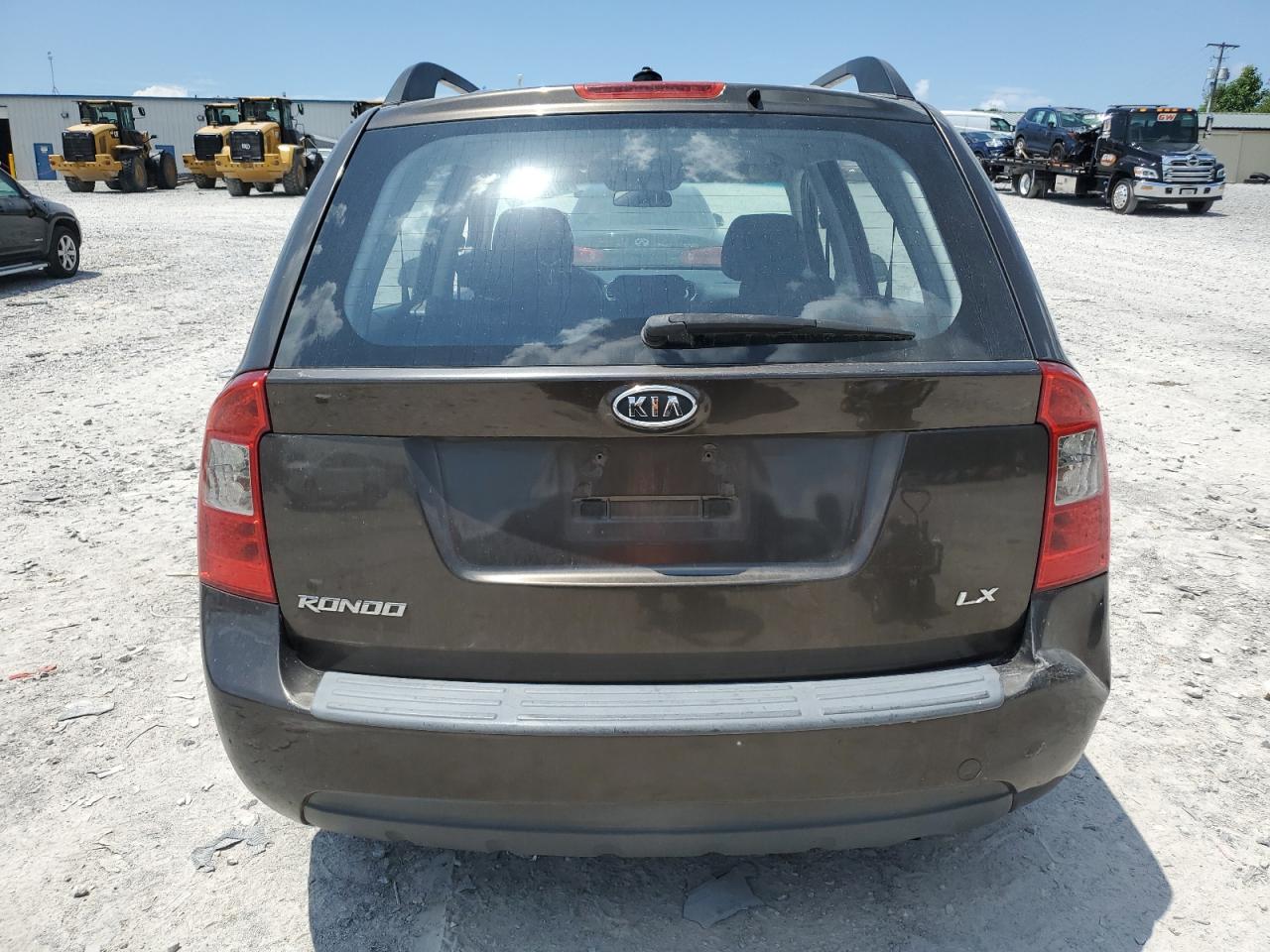 2009 Kia Rondo Base VIN: KNAFG528997240655 Lot: 64186325