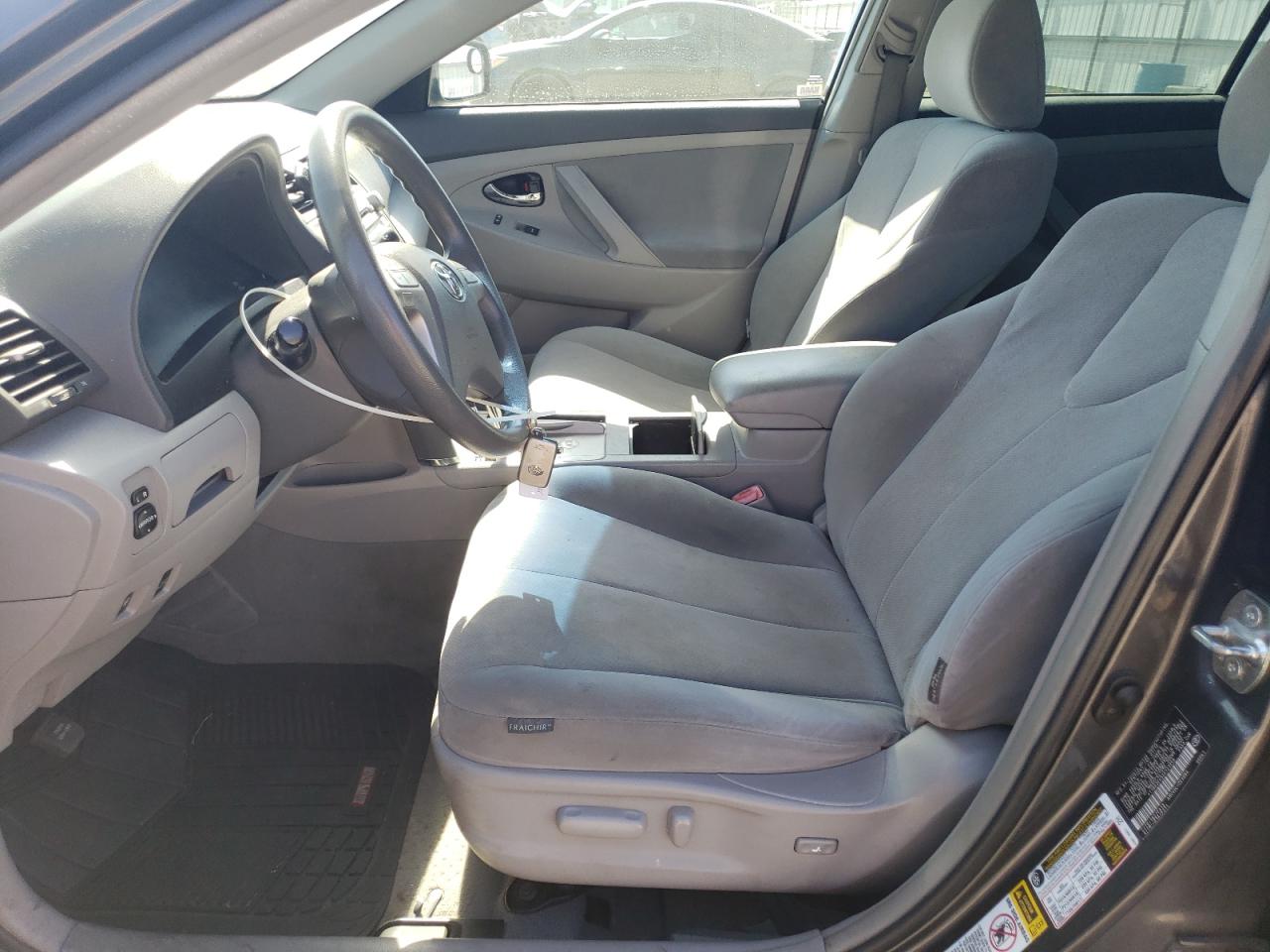 2010 Toyota Camry Hybrid VIN: 4T1BB3EK5AU123958 Lot: 63231195