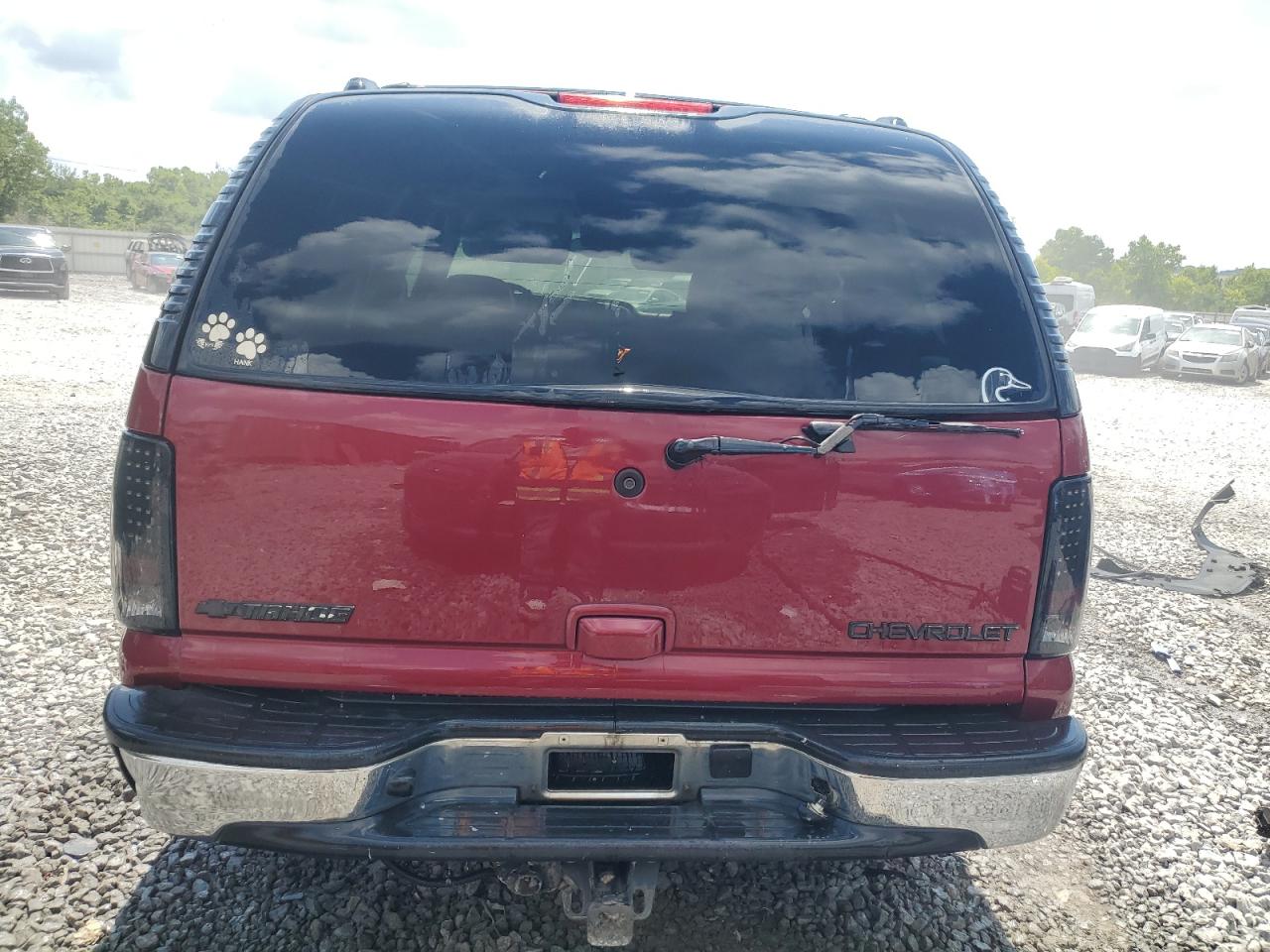 2004 Chevrolet Tahoe C1500 VIN: 1GNEC13ZX4J318857 Lot: 62953315