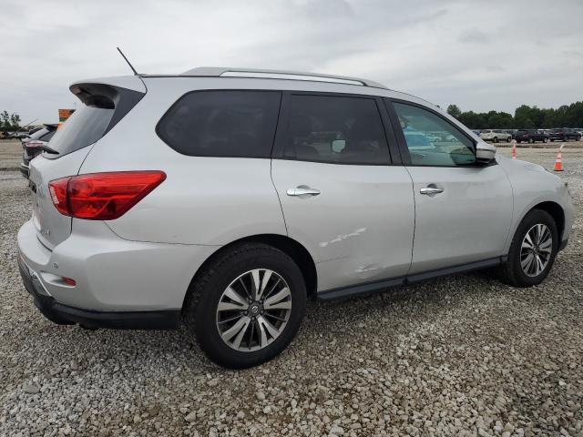  NISSAN PATHFINDER 2017 Srebrny