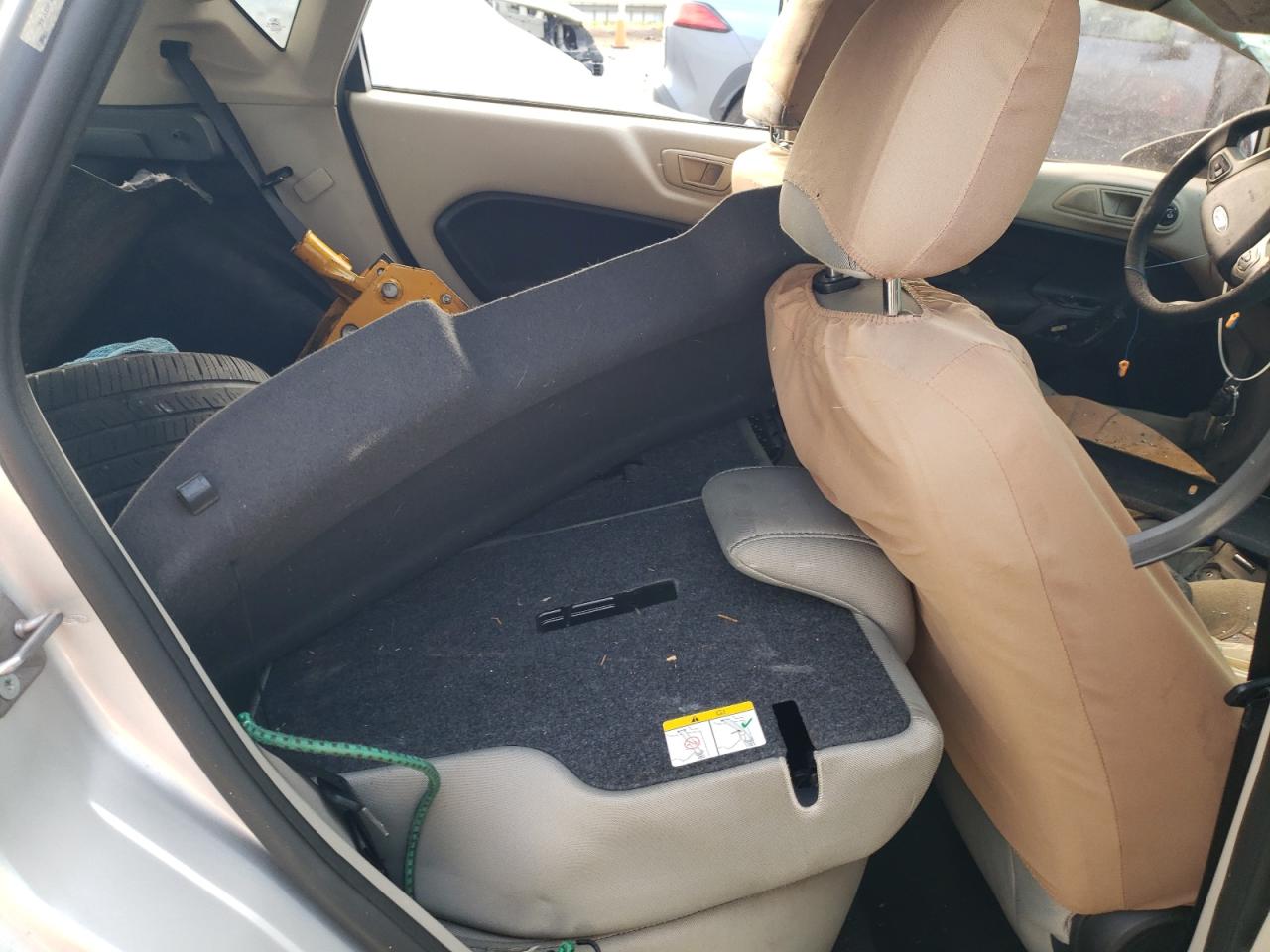 3FADP4EJ8BM111987 2011 Ford Fiesta Se