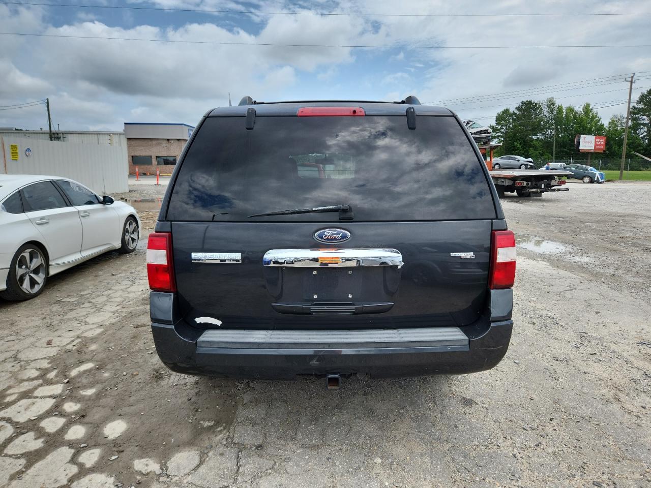 2007 Ford Expedition El Limited VIN: 1FMFK20587LA38589 Lot: 62947405
