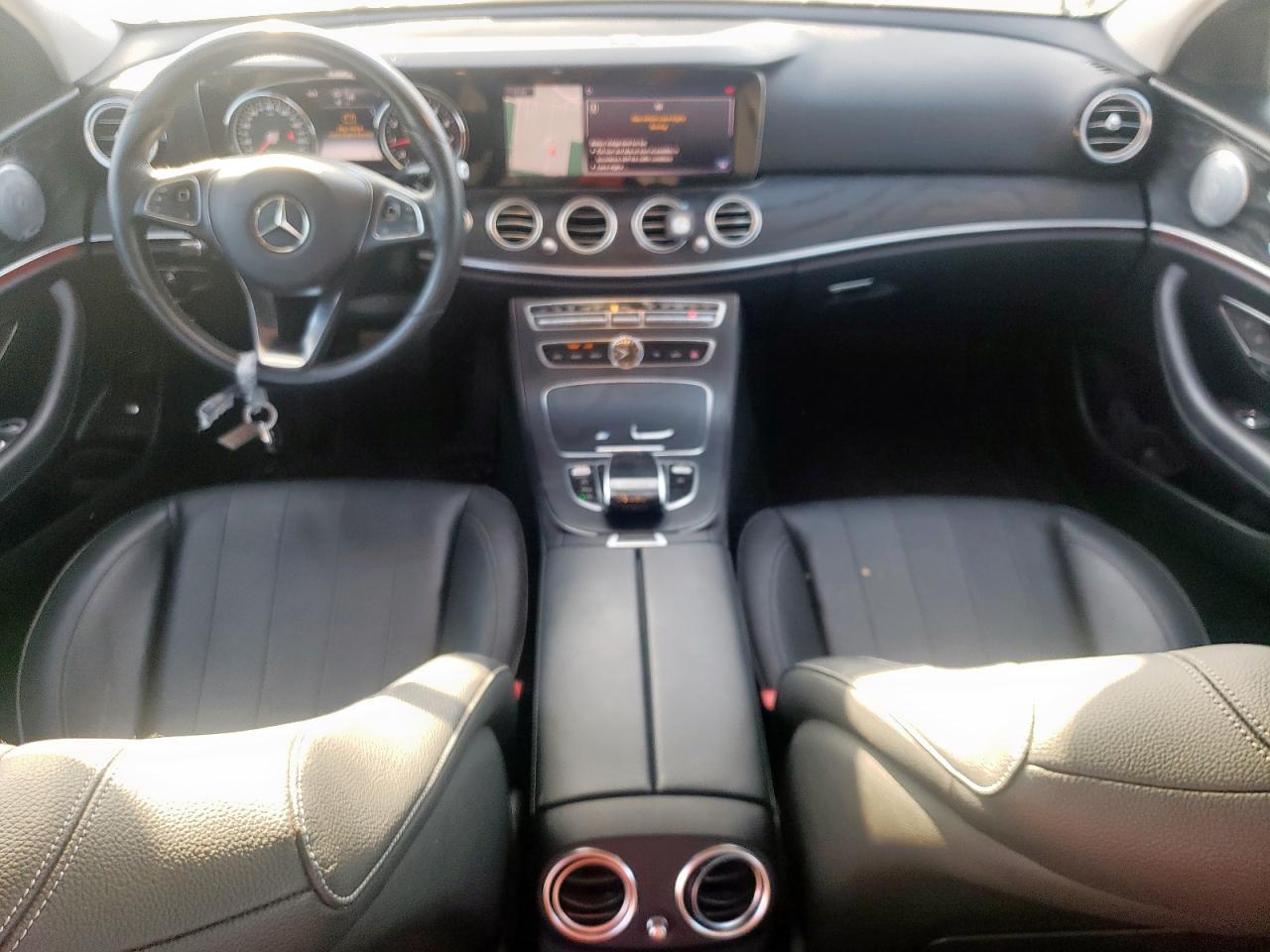 2018 Mercedes-Benz E 300 VIN: WDDZF4JB9JA430429 Lot: 64252305
