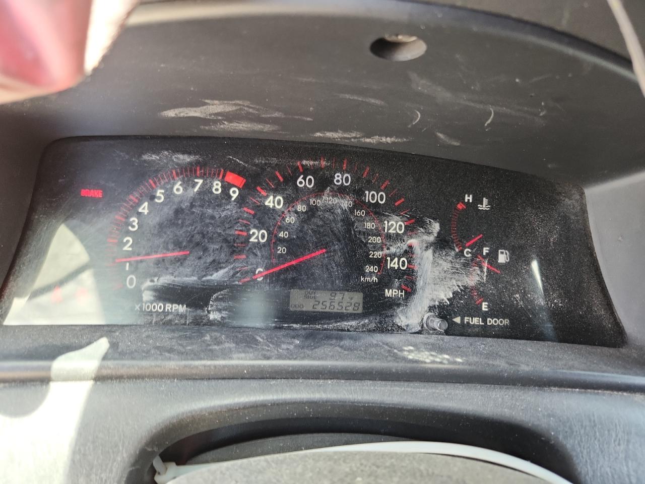 2T1BY30E05C460626 2005 Toyota Corolla Xrs