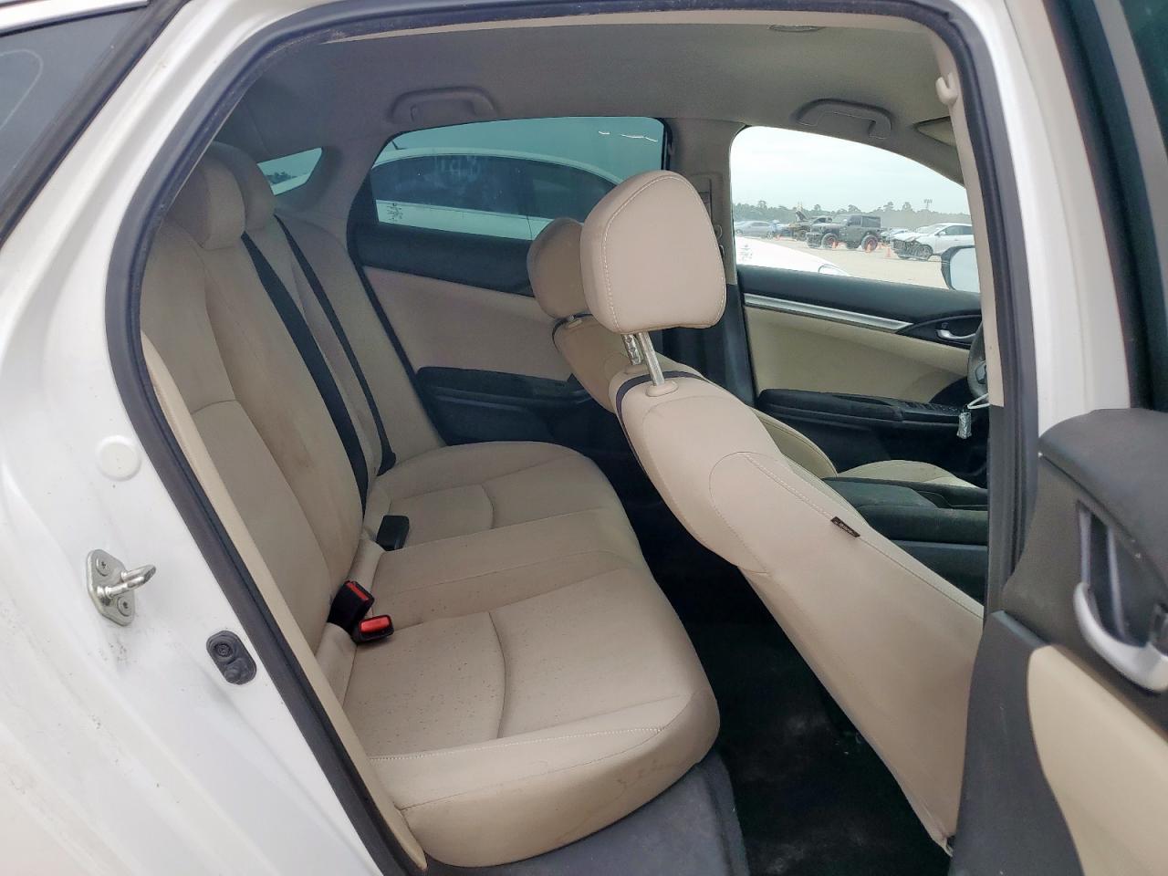 2019 Honda Civic Lx VIN: 19XFC2F68KE40409 Lot: 65474875
