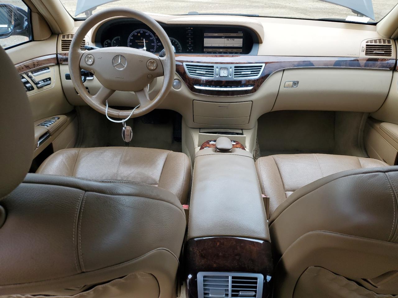 2007 Mercedes-Benz S 550 VIN: WDDNG71X47A076997 Lot: 63690185