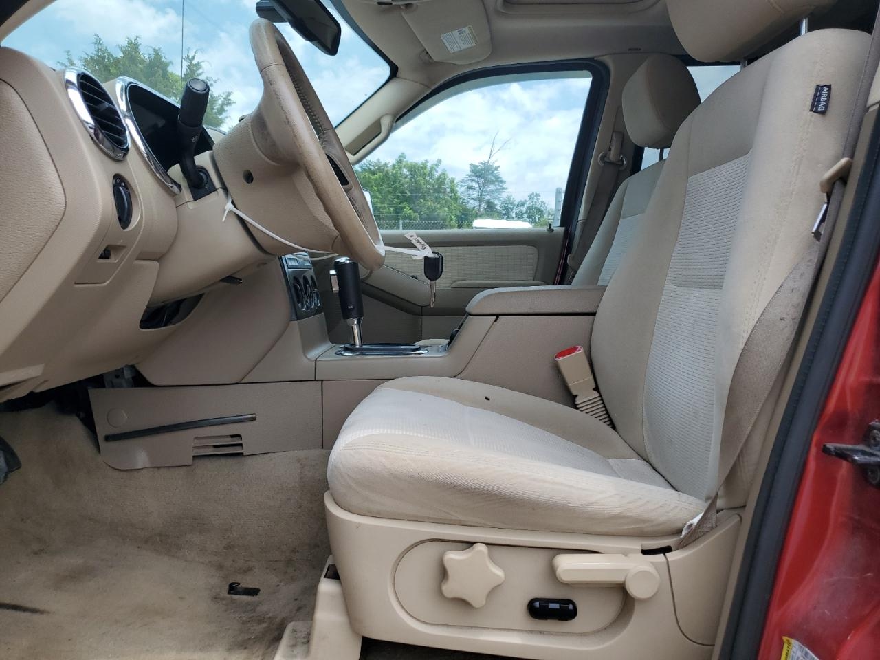 1fmeu73e28ua55401 1FMEU73E28UA55401 2008 Ford Explorer Xlt