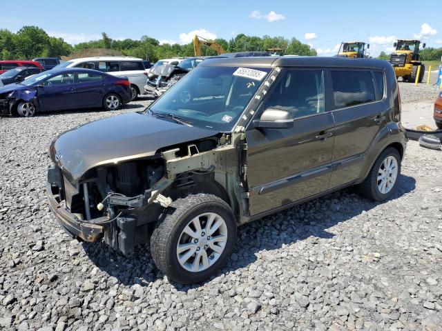  KIA SOUL 2012 Зеленый