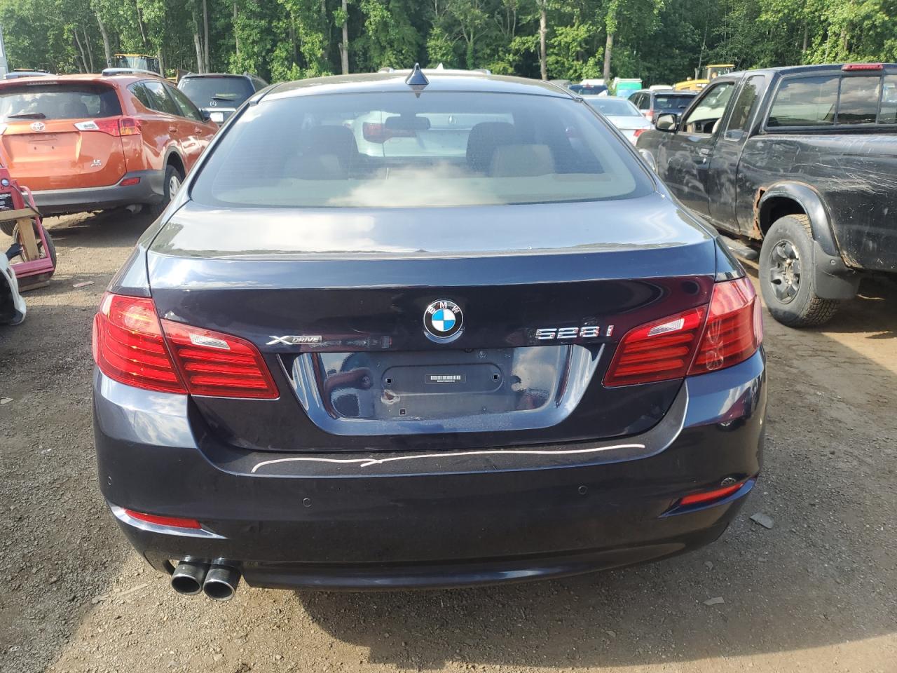 2014 BMW 528 Xi VIN: WBA5A7C55ED613165 Lot: 62579085