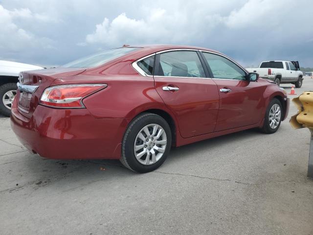 Sedans NISSAN ALTIMA 2014 Czerwony