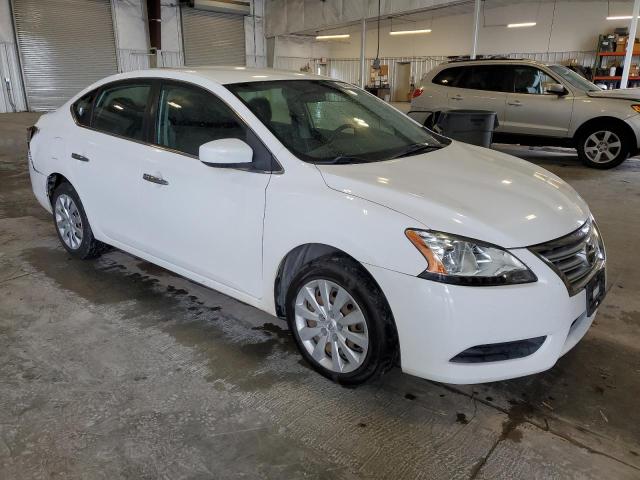 Sedans NISSAN SENTRA 2015 Biały
