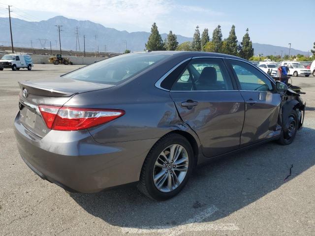  TOYOTA CAMRY 2016 Szary