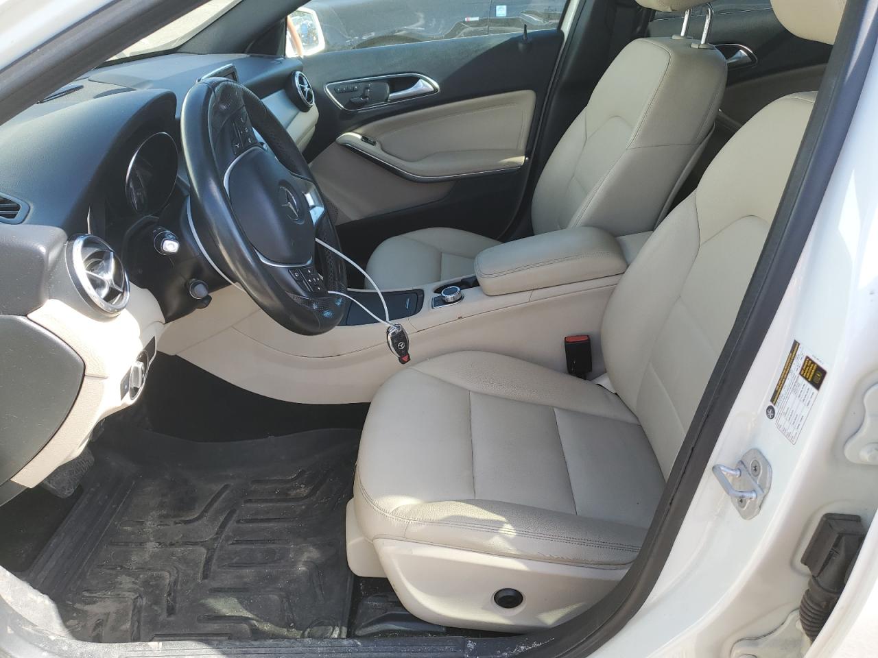 2015 Mercedes-Benz Gla 250 4Matic VIN: WDCTG4GB1FJ147304 Lot: 65554805