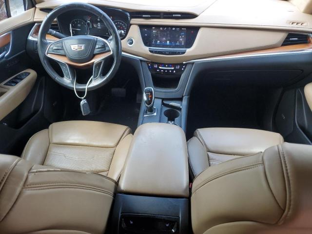  CADILLAC XT5 2018 Bordowy
