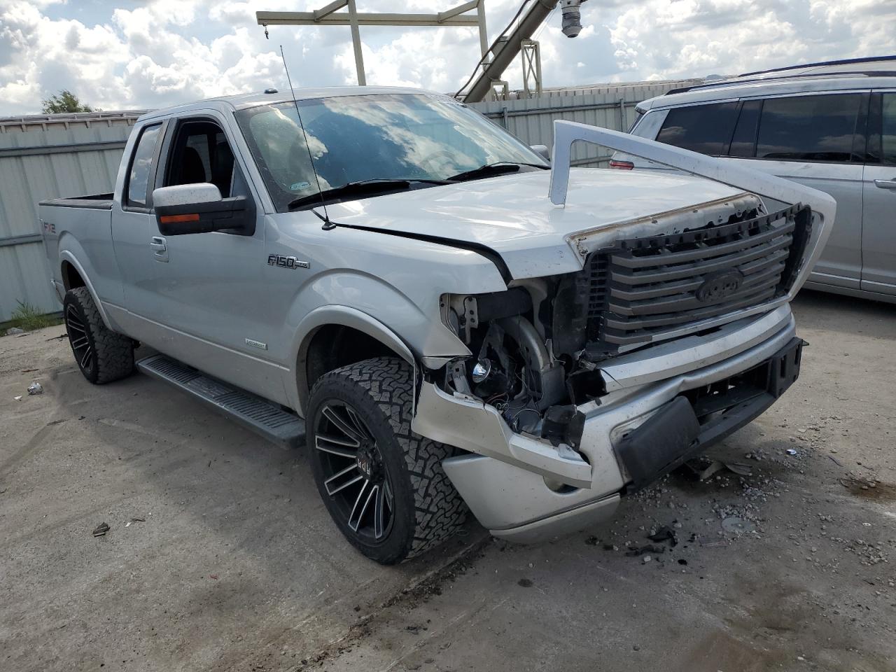 2011 Ford F150 Super Cab VIN: 1FTFX1CT9BKE07324 Lot: 64963805
